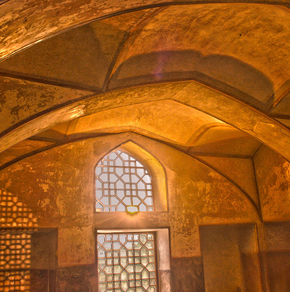 IRANI Abstract